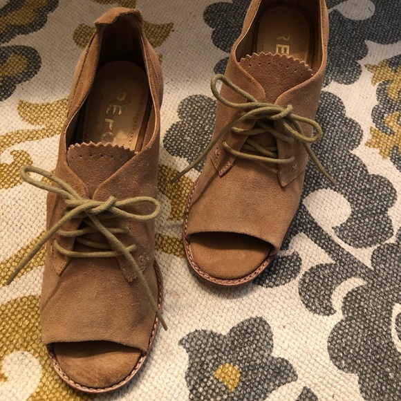 Report Brand Lambert Wedge Boot 👡 - Picture 2 of 8